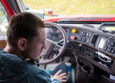 راهنمای گواهینامه پایه یک در کانادا: از آموزش تا اشتغال راهنمای گواهینامه پایه یک در کانادا: از آموزش تا اشتغال